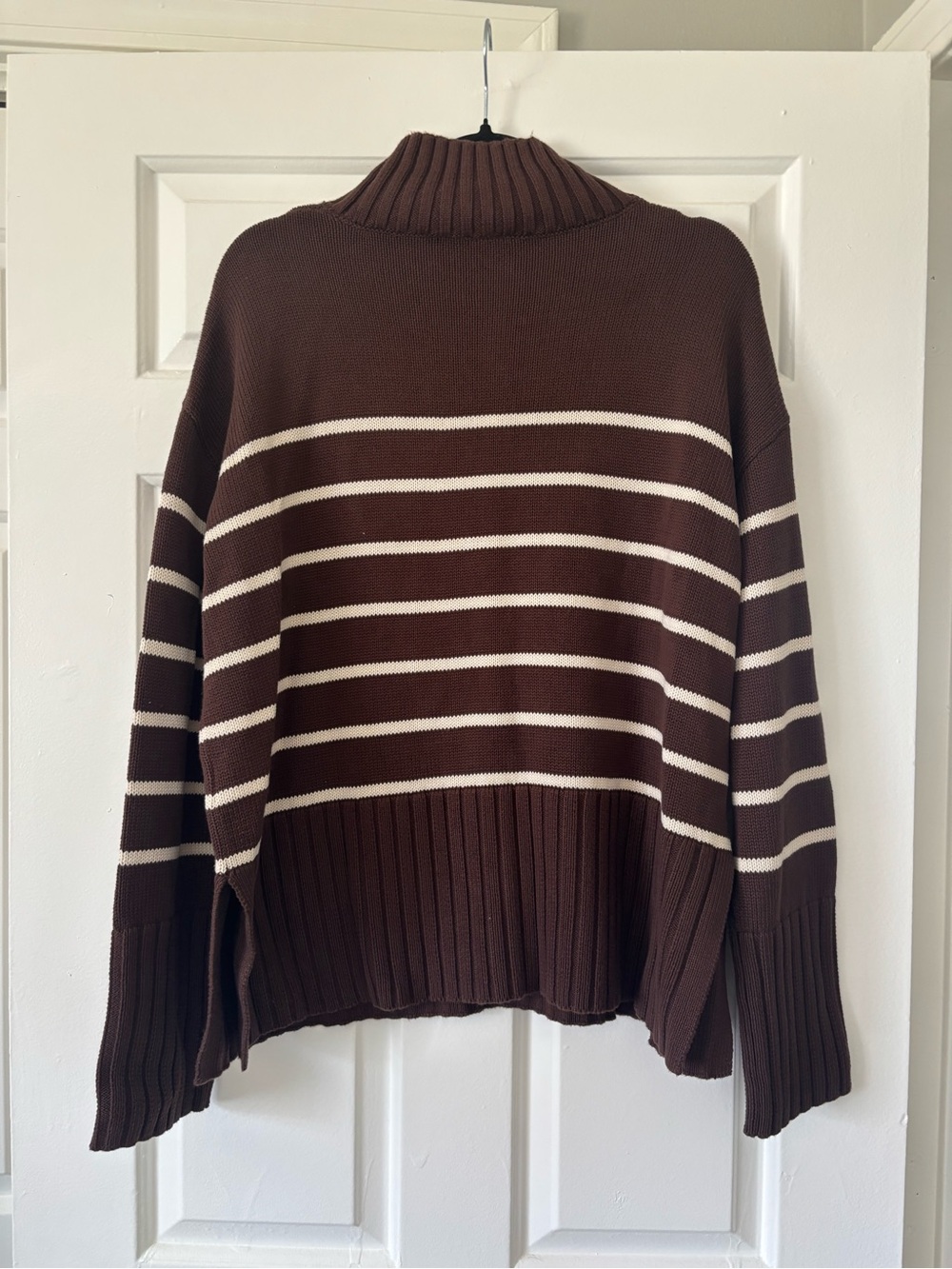 NWT Gap Brown & White Striped Mock Neck Sweater Size Small - Picture 4 of 8